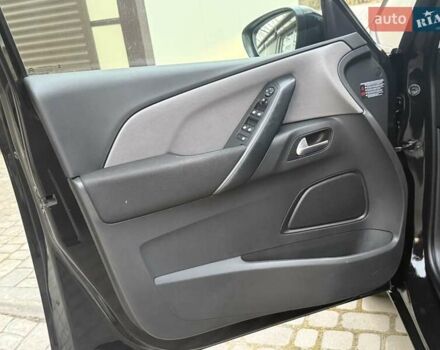 Черный Ситроен С4 Пикассо, объемом двигателя 1.56 л и пробегом 116 тыс. км за 8150 $, фото 63 на Automoto.ua