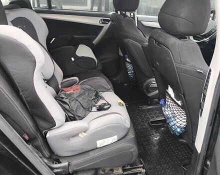 Чорний Сітроен С4 Пікассо, об'ємом двигуна 1.6 л та пробігом 195 тис. км за 8300 $, фото 9 на Automoto.ua