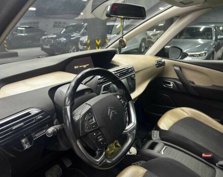 Чорний Сітроен С4 Пікассо, об'ємом двигуна 1.6 л та пробігом 240 тис. км за 10500 $, фото 13 на Automoto.ua