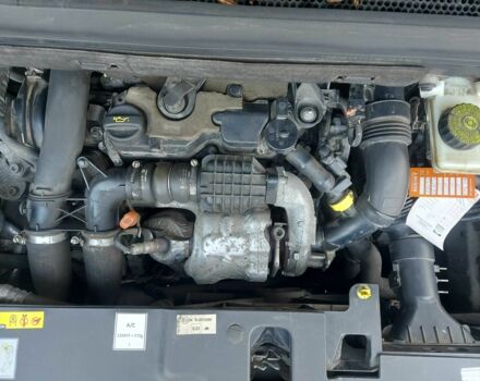 Чорний Сітроен С4 Пікассо, об'ємом двигуна 1.6 л та пробігом 235 тис. км за 9900 $, фото 8 на Automoto.ua