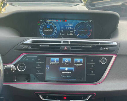 Чорний Сітроен С4 Пікассо, об'ємом двигуна 2 л та пробігом 260 тис. км за 11000 $, фото 13 на Automoto.ua