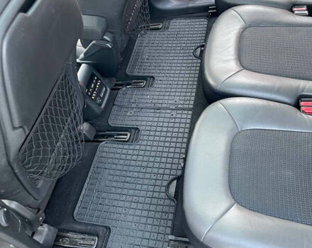 Чорний Сітроен С4 Пікассо, об'ємом двигуна 2 л та пробігом 260 тис. км за 11000 $, фото 9 на Automoto.ua