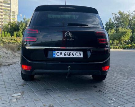 Чорний Сітроен С4 Пікассо, об'ємом двигуна 2 л та пробігом 260 тис. км за 11000 $, фото 5 на Automoto.ua