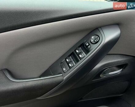 Чорний Сітроен С4 Пікассо, об'ємом двигуна 1.6 л та пробігом 238 тис. км за 10000 $, фото 13 на Automoto.ua