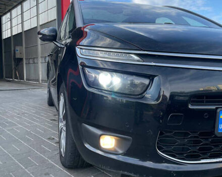 Чорний Сітроен С4 Пікассо, об'ємом двигуна 2 л та пробігом 260 тис. км за 11000 $, фото 4 на Automoto.ua