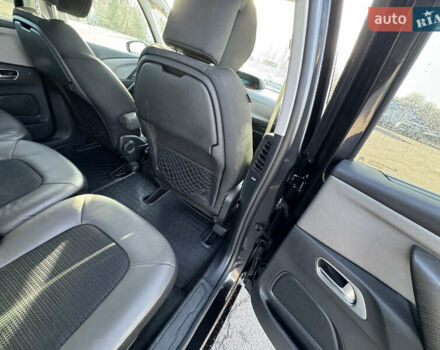 Черный Ситроен С4 Пикассо, объемом двигателя 1.6 л и пробегом 220 тыс. км за 9000 $, фото 8 на Automoto.ua