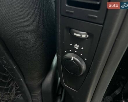 Чорний Сітроен С4 Пікассо, об'ємом двигуна 1.6 л та пробігом 238 тис. км за 10000 $, фото 14 на Automoto.ua