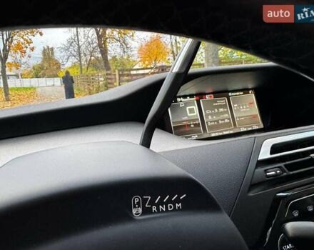 Ситроен С4 Пикассо 2015 в Киеве на Automoto.ua Черный Ситроен С4 Пикассо, объемом двигателя 2 л и пробегом 283 тыс. км за 10490 $, фото 11 на Automoto.ua