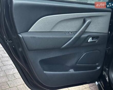 Чорний Сітроен С4 Пікассо, об'ємом двигуна 1.56 л та пробігом 206 тис. км за 11500 $, фото 17 на Automoto.ua