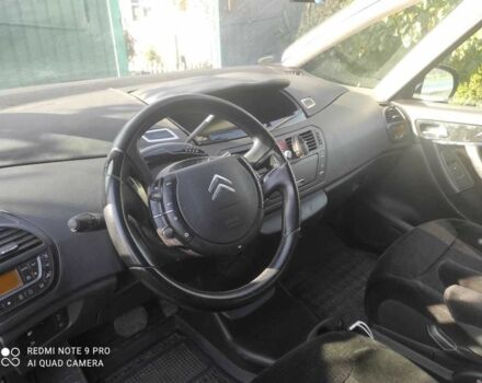 Черный Ситроен С4 Пикассо, объемом двигателя 2 л и пробегом 353 тыс. км за 4500 $, фото 13 на Automoto.ua