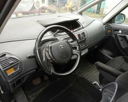 Черный Ситроен С4 Пикассо, объемом двигателя 2 л и пробегом 353 тыс. км за 4500 $, фото 15 на Automoto.ua