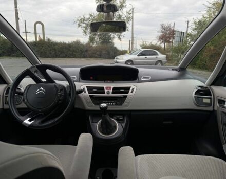 Черный Ситроен С4 Пикассо, объемом двигателя 1.7 л и пробегом 210 тыс. км за 6999 $, фото 19 на Automoto.ua