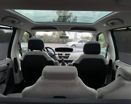 Черный Ситроен С4 Пикассо, объемом двигателя 1.7 л и пробегом 210 тыс. км за 6999 $, фото 11 на Automoto.ua