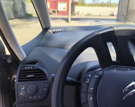 Чорний Сітроен С4 Пікассо, об'ємом двигуна 1.6 л та пробігом 222 тис. км за 6100 $, фото 4 на Automoto.ua