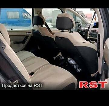 Чорний Сітроен С4 Пікассо, об'ємом двигуна 1.6 л та пробігом 237 тис. км за 5500 $, фото 4 на Automoto.ua