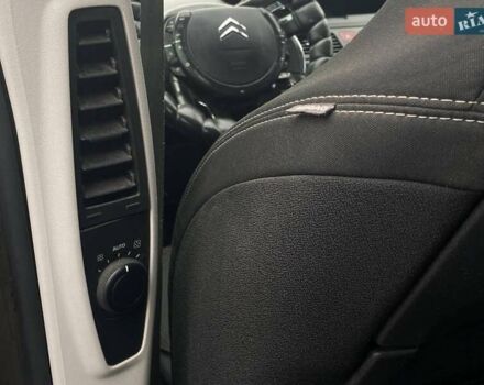 Ситроен С4 Пикассо 2010 в Николаеве на Automoto.ua Черный Ситроен С4 Пикассо, объемом двигателя 1.56 л и пробегом 280 тыс. км за 7500 $, фото 20 на Automoto.ua