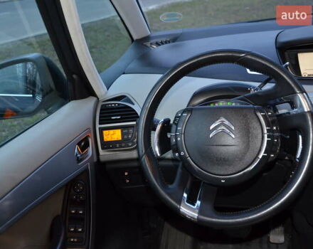 Черный Ситроен С4 Пикассо, объемом двигателя 1.6 л и пробегом 315 тыс. км за 7700 $, фото 13 на Automoto.ua