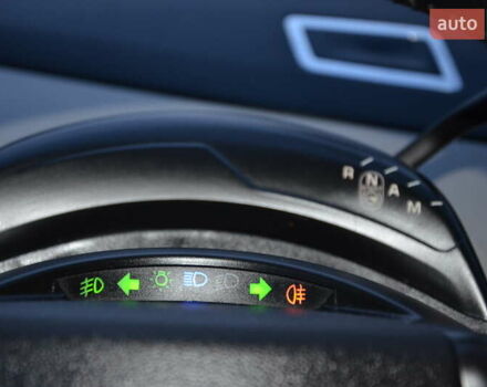 Черный Ситроен С4 Пикассо, объемом двигателя 1.6 л и пробегом 315 тыс. км за 7700 $, фото 27 на Automoto.ua