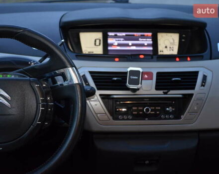 Черный Ситроен С4 Пикассо, объемом двигателя 1.6 л и пробегом 315 тыс. км за 7700 $, фото 14 на Automoto.ua