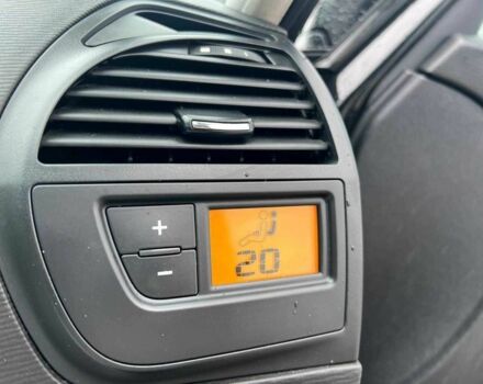 Черный Ситроен С4 Пикассо, объемом двигателя 1.2 л и пробегом 270 тыс. км за 6690 $, фото 20 на Automoto.ua
