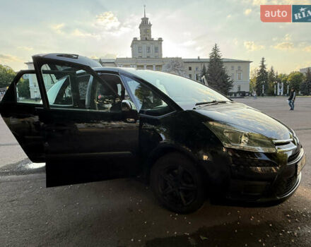 Ситроен С4 Пикассо 2012 в Хмельницком на Automoto.ua Черный Ситроен С4 Пикассо, объемом двигателя 1.6 л и пробегом 226 тыс. км за 4999 $, фото 7 на Automoto.ua