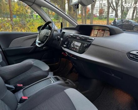 Черный Ситроен С4 Пикассо, объемом двигателя 2 л и пробегом 283 тыс. км за 10490 $, фото 25 на Automoto.ua