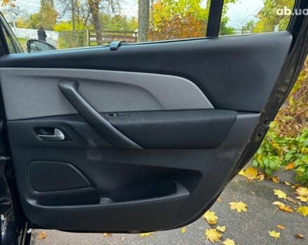 Черный Ситроен С4 Пикассо, объемом двигателя 2 л и пробегом 283 тыс. км за 10490 $, фото 23 на Automoto.ua