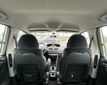 Фиолетовый Ситроен С4 Пикассо, объемом двигателя 2 л и пробегом 205 тыс. км за 7600 $, фото 13 на Automoto.ua