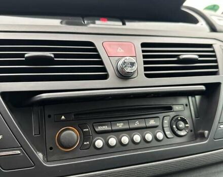 Фиолетовый Ситроен С4 Пикассо, объемом двигателя 2 л и пробегом 205 тыс. км за 6999 $, фото 34 на Automoto.ua