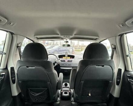 Фиолетовый Ситроен С4 Пикассо, объемом двигателя 2 л и пробегом 205 тыс. км за 6999 $, фото 14 на Automoto.ua