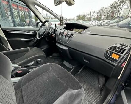 Фиолетовый Ситроен С4 Пикассо, объемом двигателя 2 л и пробегом 205 тыс. км за 6999 $, фото 26 на Automoto.ua