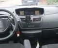 Фиолетовый Ситроен С4 Пикассо, объемом двигателя 1.56 л и пробегом 220 тыс. км за 7600 $, фото 2 на Automoto.ua