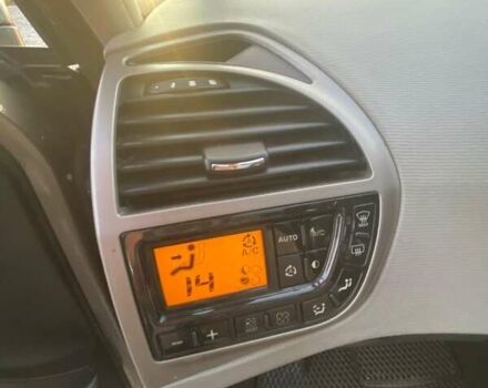 Коричневий Сітроен С4 Пікассо, об'ємом двигуна 2 л та пробігом 212 тис. км за 6900 $, фото 28 на Automoto.ua