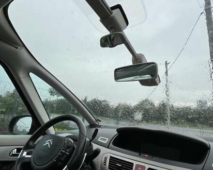 Коричневый Ситроен С4 Пикассо, объемом двигателя 2 л и пробегом 200 тыс. км за 5600 $, фото 8 на Automoto.ua