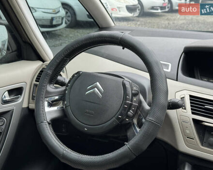 Коричневый Ситроен С4 Пикассо, объемом двигателя 1.56 л и пробегом 246 тыс. км за 5900 $, фото 15 на Automoto.ua