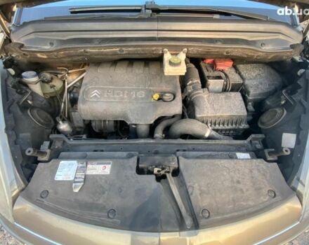 Коричневый Ситроен С4 Пикассо, объемом двигателя 0 л и пробегом 212 тыс. км за 6900 $, фото 3 на Automoto.ua