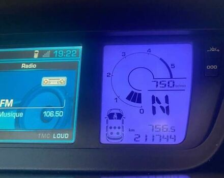 Коричневий Сітроен С4 Пікассо, об'ємом двигуна 2 л та пробігом 212 тис. км за 6900 $, фото 32 на Automoto.ua