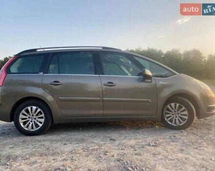 Коричневий Сітроен С4 Пікассо, об'ємом двигуна 2 л та пробігом 212 тис. км за 6900 $, фото 6 на Automoto.ua