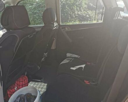 Ситроен С4 Пикассо 2008 в Белой Церкве на Automoto.ua Коричневый Ситроен С4 Пикассо, объемом двигателя 2 л и пробегом 210 тыс. км за 6500 $, фото 7 на Automoto.ua