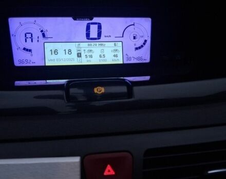 Коричневий Сітроен С4 Пікассо, об'ємом двигуна 2 л та пробігом 387 тис. км за 5100 $, фото 5 на Automoto.ua