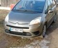 Коричневый Ситроен С4 Пикассо, объемом двигателя 1.6 л и пробегом 520 тыс. км за 6800 $, фото 1 на Automoto.ua