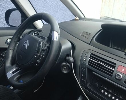 Ситроен С4 Пикассо 2009 в Ивано-Франковске на Automoto.ua Коричневый Ситроен С4 Пикассо, объемом двигателя 1.6 л и пробегом 252 тыс. км за 6200 $, фото 6 на Automoto.ua