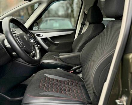 Коричневый Ситроен С4 Пикассо, объемом двигателя 1.6 л и пробегом 257 тыс. км за 6999 $, фото 8 на Automoto.ua