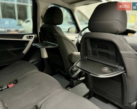 Коричневый Ситроен С4 Пикассо, объемом двигателя 1.6 л и пробегом 257 тыс. км за 6999 $, фото 15 на Automoto.ua