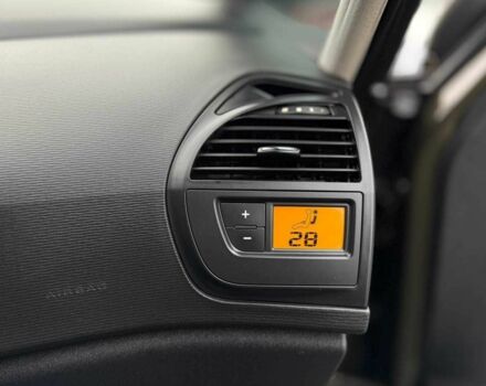 Коричневый Ситроен С4 Пикассо, объемом двигателя 1.6 л и пробегом 257 тыс. км за 6999 $, фото 14 на Automoto.ua