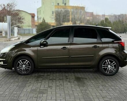 Коричневый Ситроен С4 Пикассо, объемом двигателя 1.6 л и пробегом 257 тыс. км за 6999 $, фото 6 на Automoto.ua