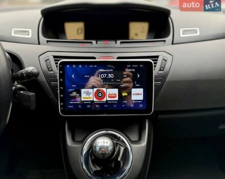 Коричневый Ситроен С4 Пикассо, объемом двигателя 1.6 л и пробегом 257 тыс. км за 6999 $, фото 29 на Automoto.ua