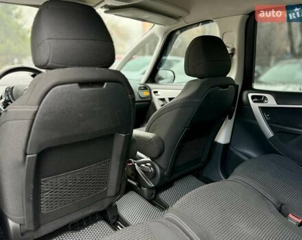 Коричневый Ситроен С4 Пикассо, объемом двигателя 1.6 л и пробегом 257 тыс. км за 6999 $, фото 12 на Automoto.ua