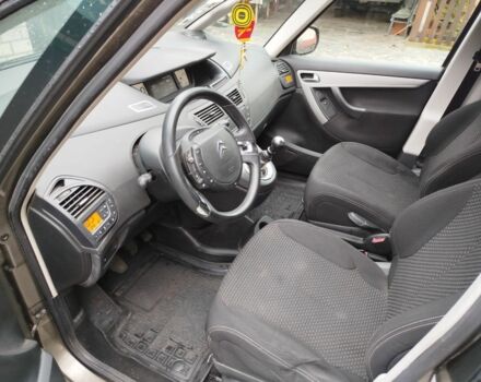 Коричневый Ситроен С4 Пикассо, объемом двигателя 1.6 л и пробегом 225 тыс. км за 7000 $, фото 16 на Automoto.ua