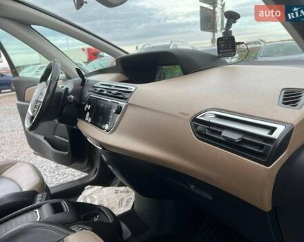 Коричневый Ситроен С4 Пикассо, объемом двигателя 1.6 л и пробегом 240 тыс. км за 11690 $, фото 42 на Automoto.ua